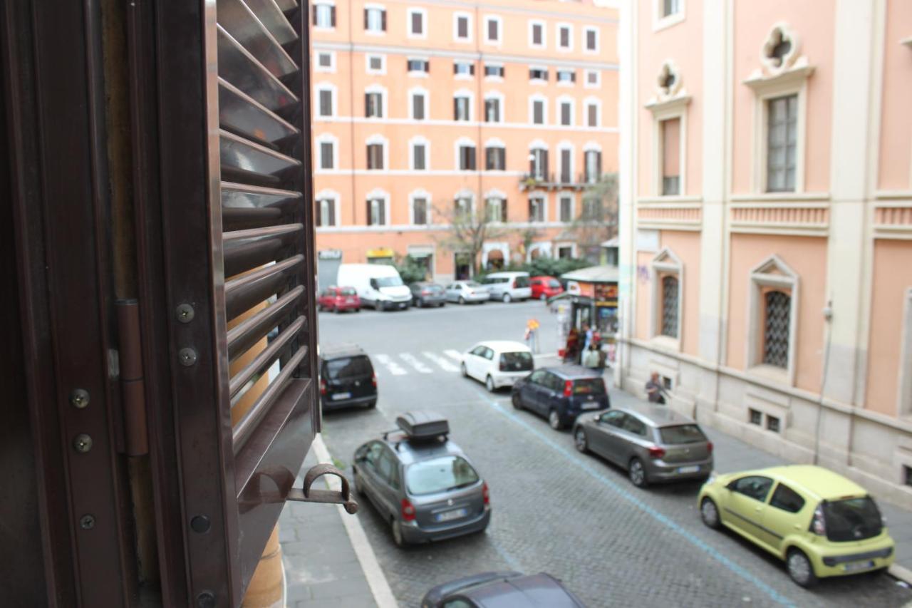 Casa Luna - Accomodation In Santa Maria Maggiore Ρώμη Εξωτερικό φωτογραφία